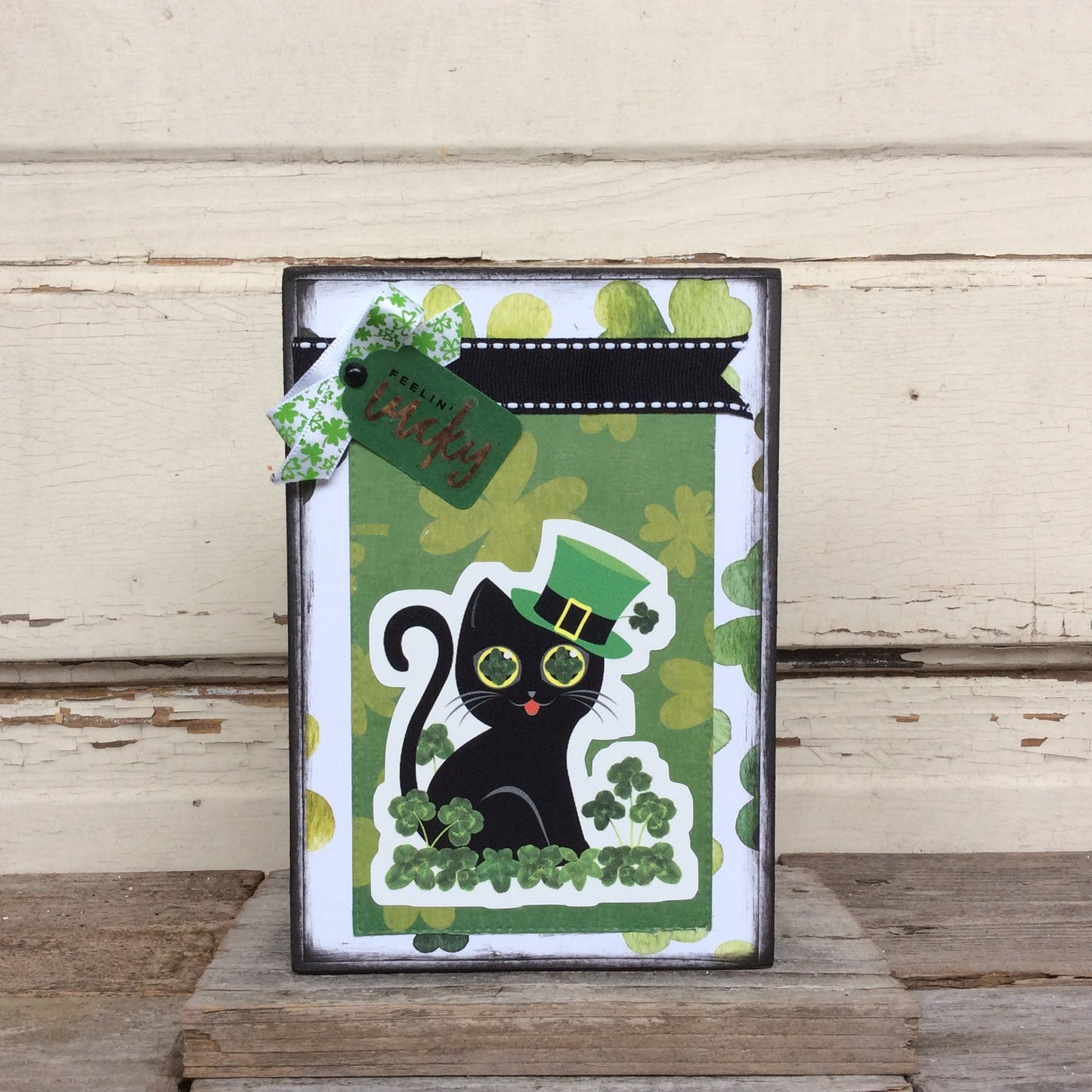 AGD St Patrick's Decor - Feeling Lucky Black Cat Box Collage Sign