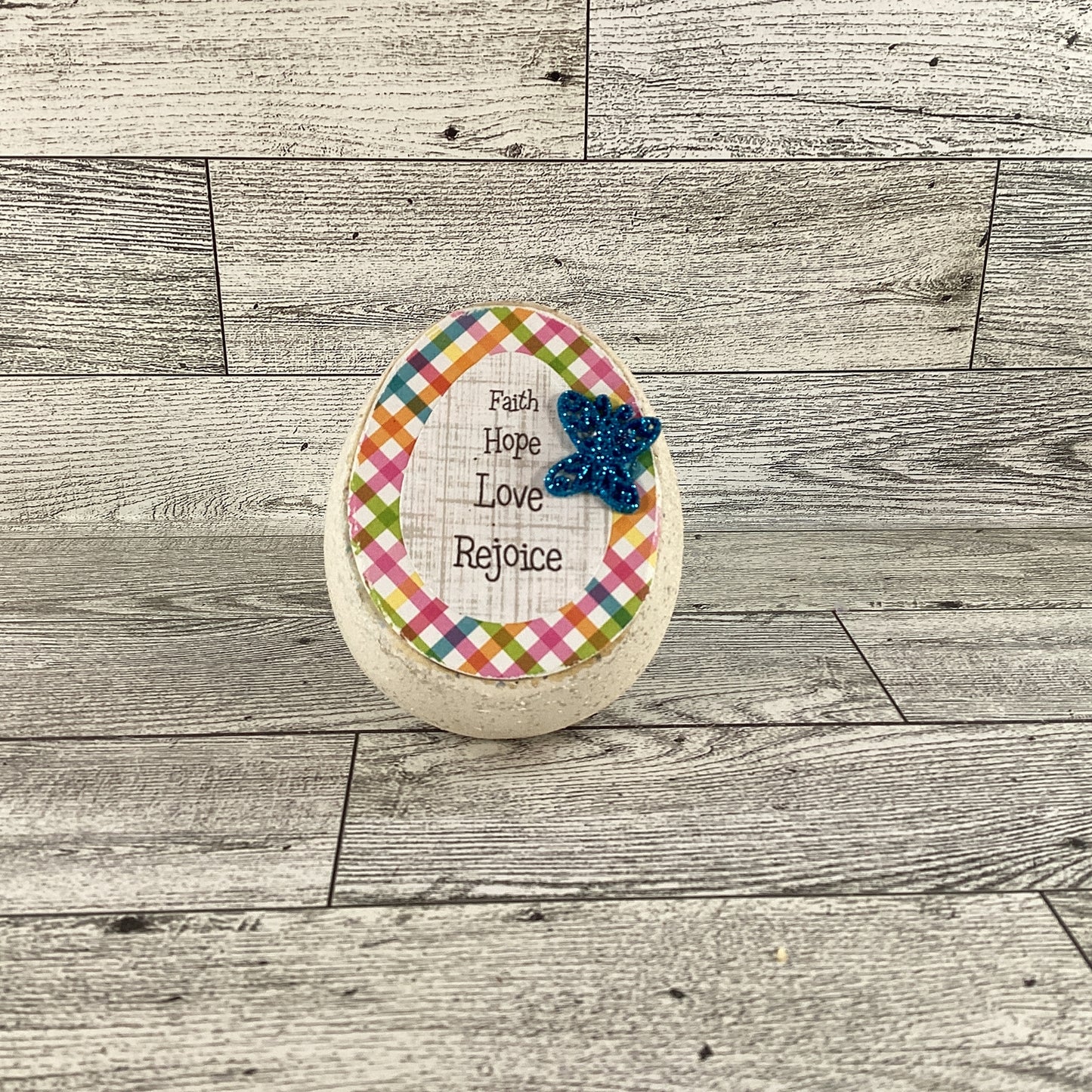 AGD  Easter Decor - Faith Hope Love Rejoice Ceramic Egg Sitter