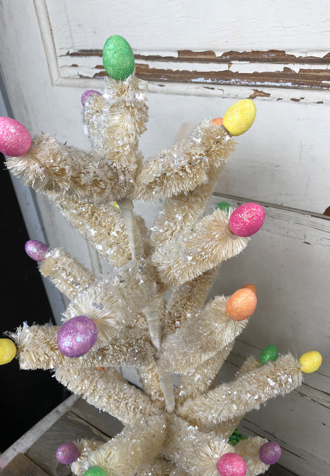 AGD Easter Decor –  Bristle Sisal Mica Glitter 24 inch Tabletop Tree