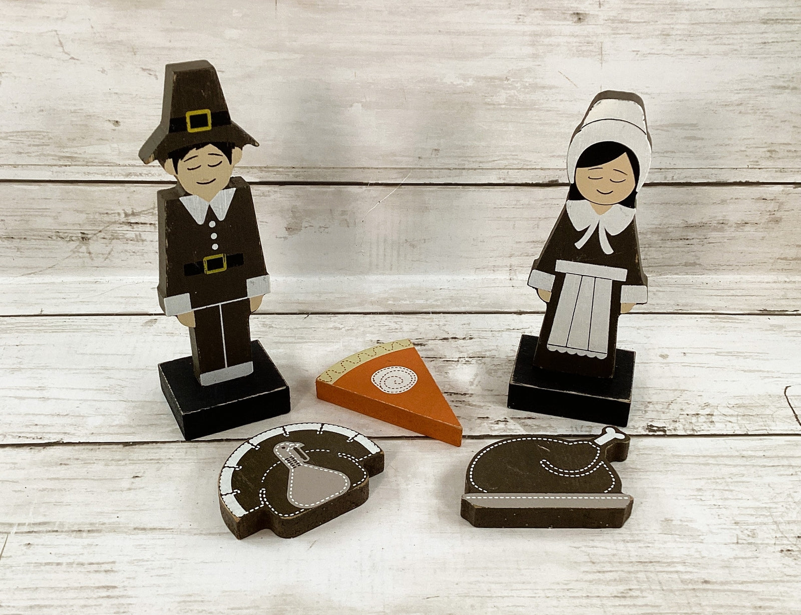 Adams Fall Decor - Small Fairy Garden Pilgrim Turkey Pie Slice 5pc Set