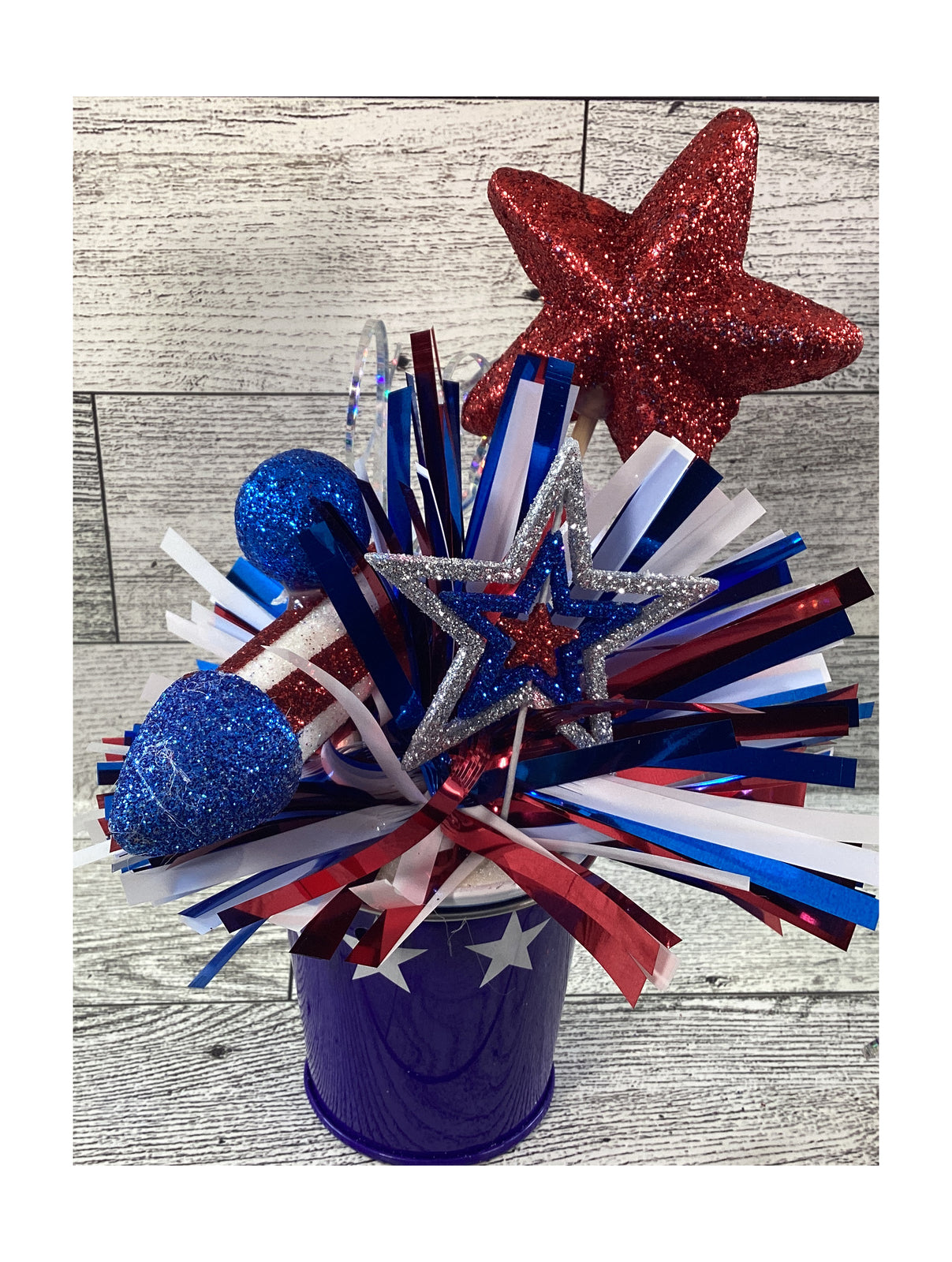 AGD Patriotic Decor - Small Firecrackers Filled Metal Bucket 3pc Set