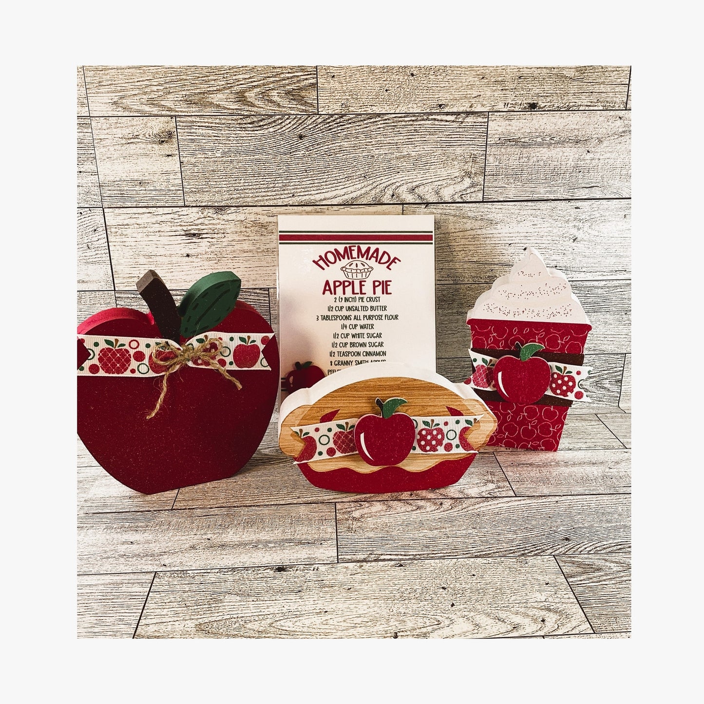 AGD  Fall Decor - Chunky Apple Pie Pie Recipe Sign Tier Tray 4pc Set