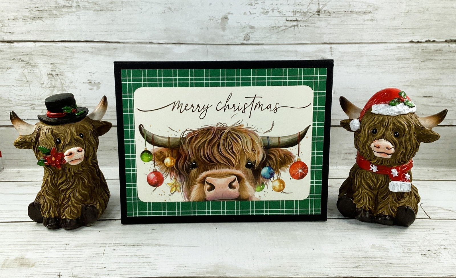 AGD Christmas Decor - Resin Scottish Highland Cow Couple Figurines 3pc Set