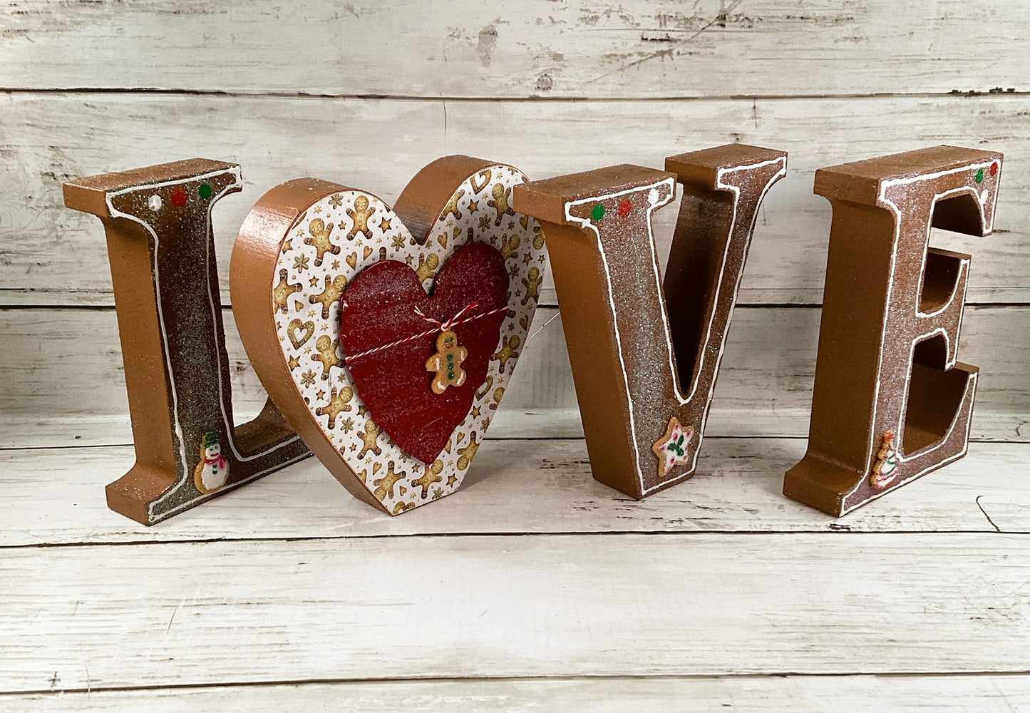 AGD Christmas Decor - Gingerbread Wood Heart Love Letters Word 3pc Set