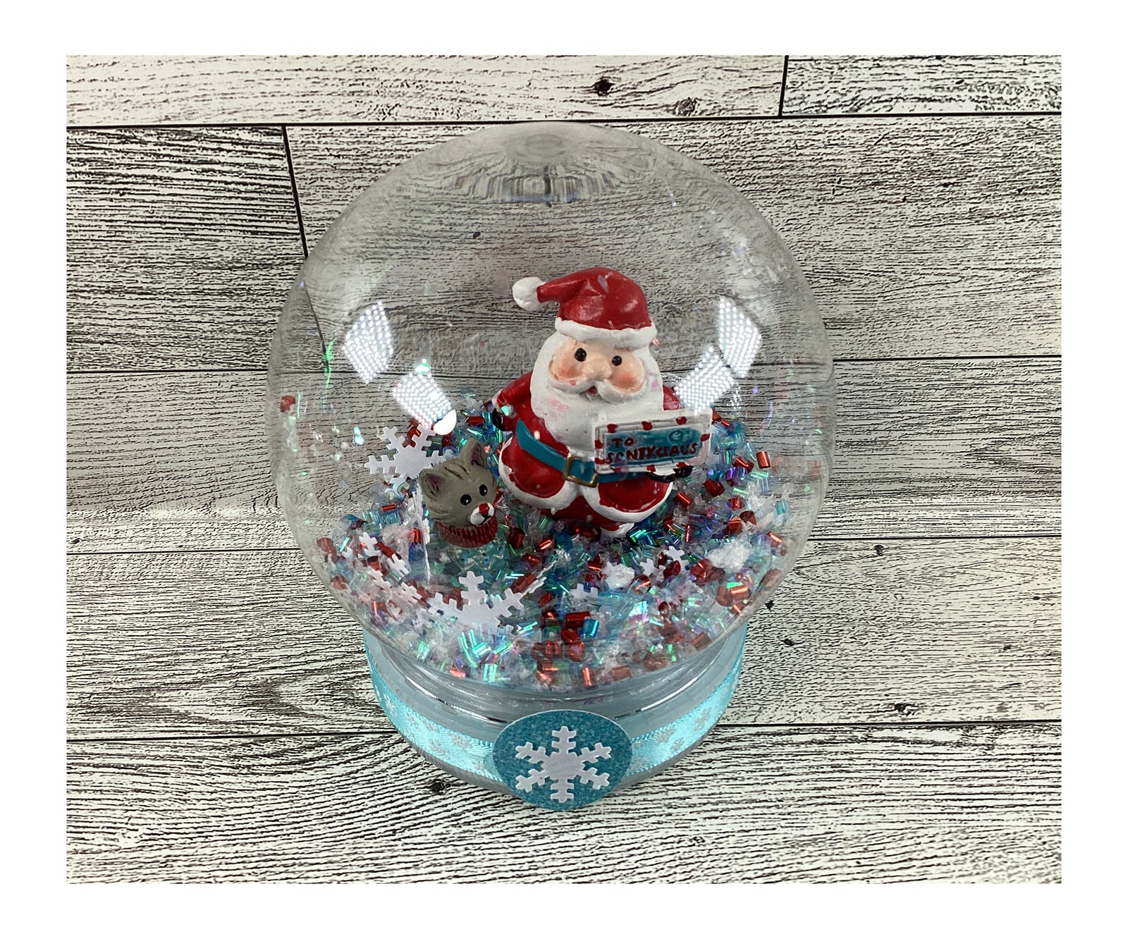 AGD Christmas Decor - Santa Shaker Globe Letter  Mailbox Tier Tray 4pc Set