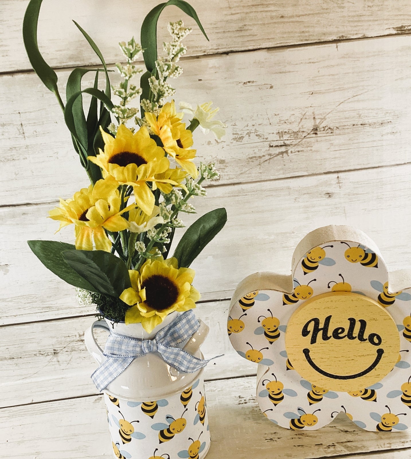 AGD Summer Decor - Hello Bee Chunky Flower and Floral Display 2pc