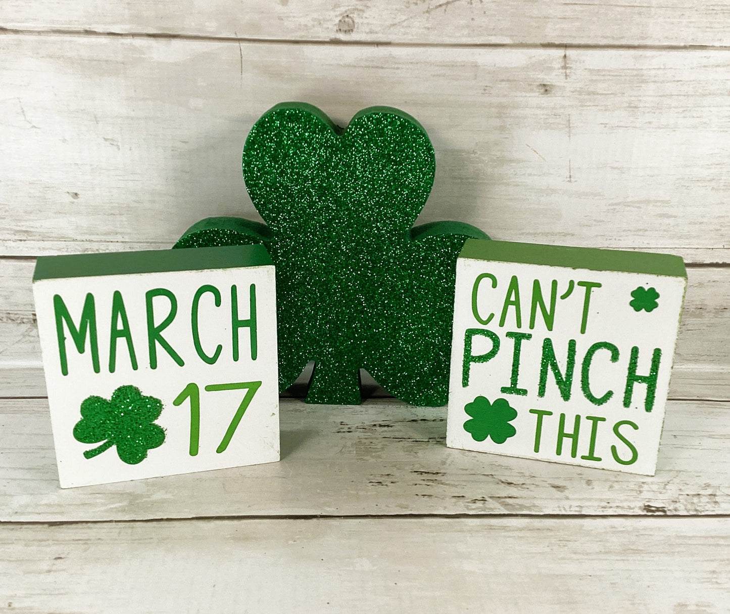 HL St Patrick's Decor - Wagon Shamrock March 17th Tier Tray 4pc Set