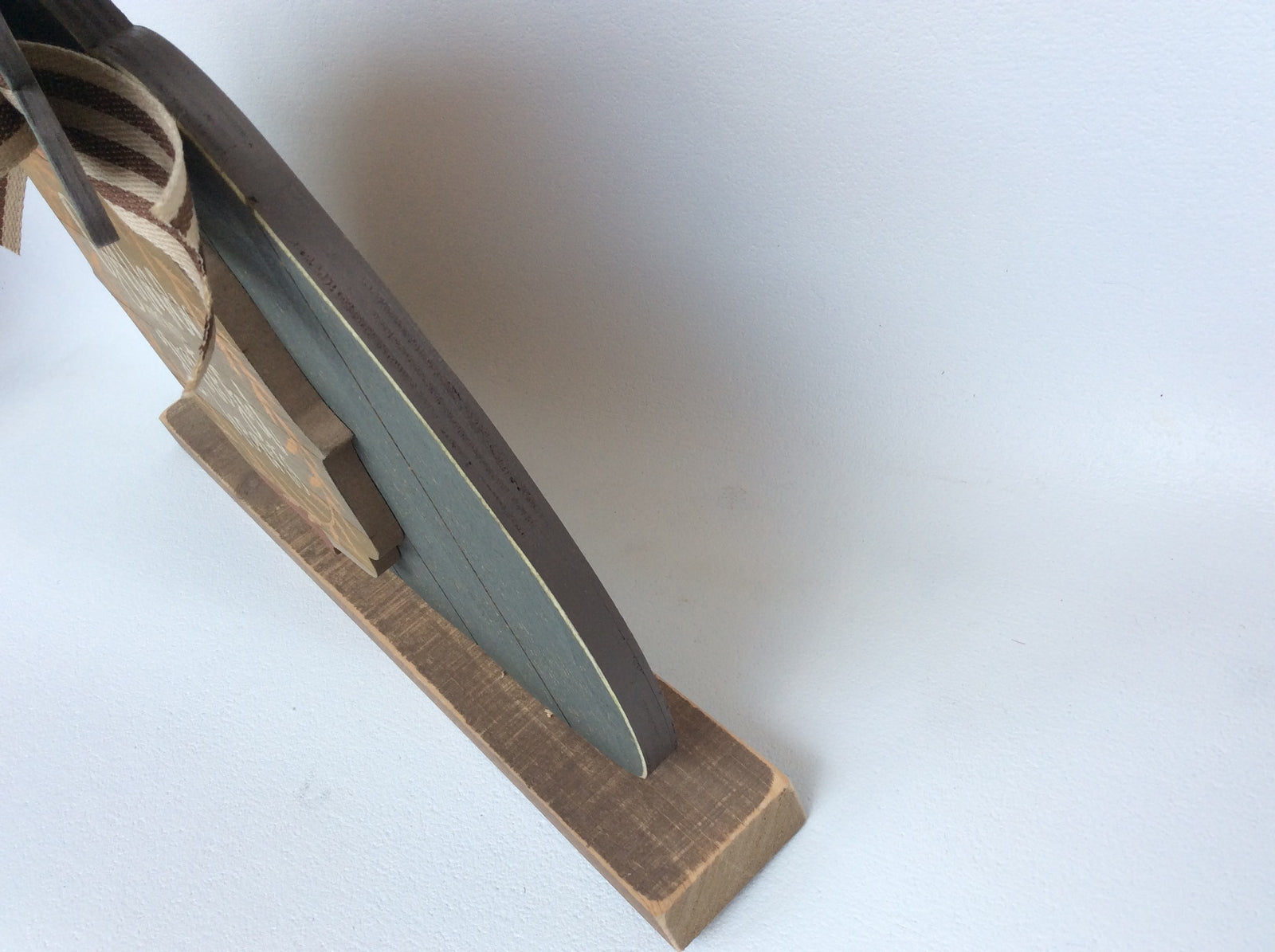 AGD Fall Decor - Gather Grateful Hearts Gray Slat Pallet Farmhouse Pumpkin