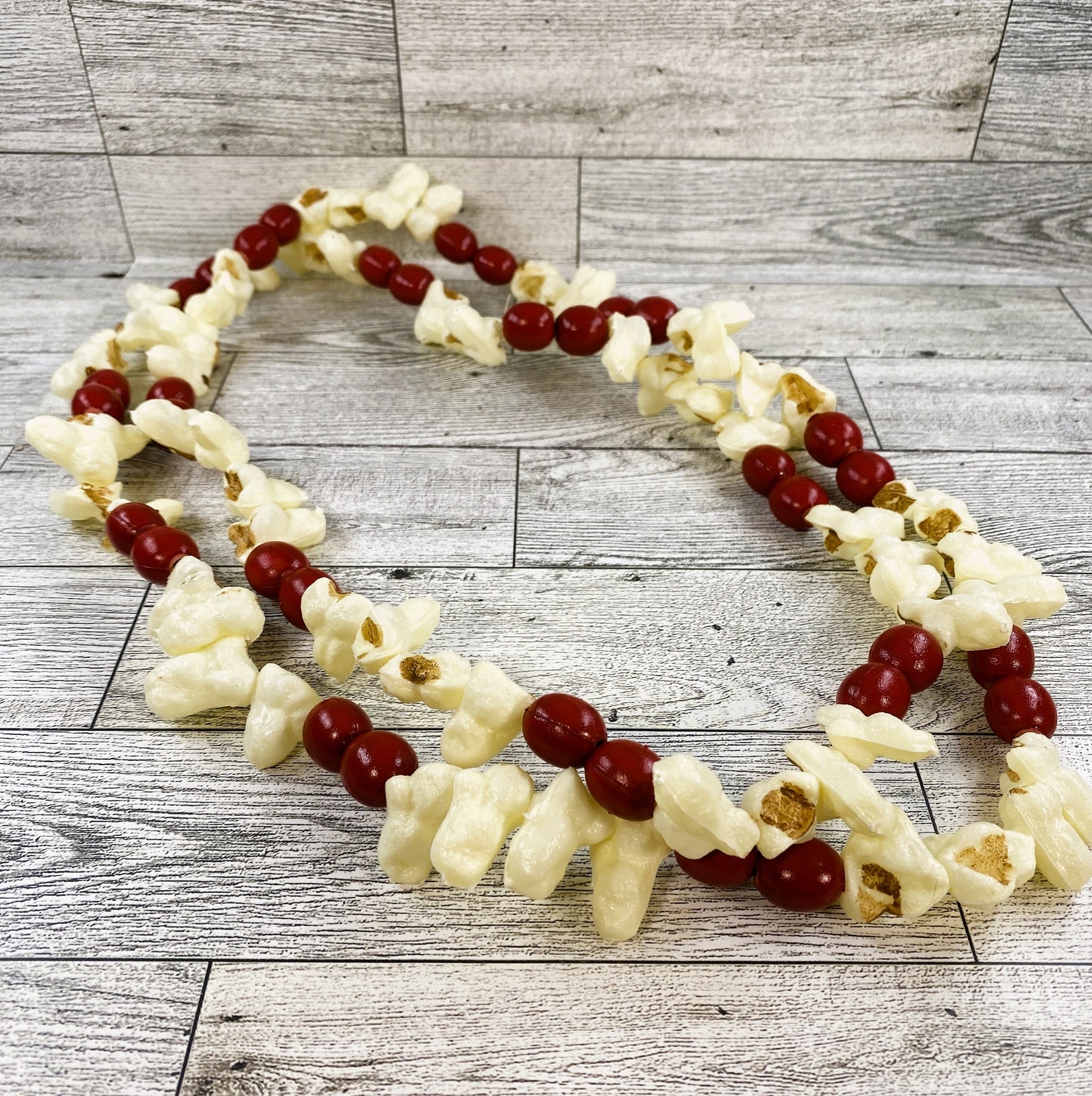 Christmas - Artificial Popcorn Cranberry Ugly Sweater Costume Necklace