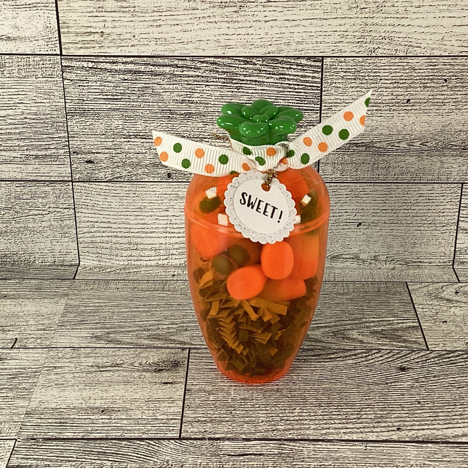 AGD Easter Decor -  Carrot Filled Fake Candy Corn Carrot Cake Shaker Sitter