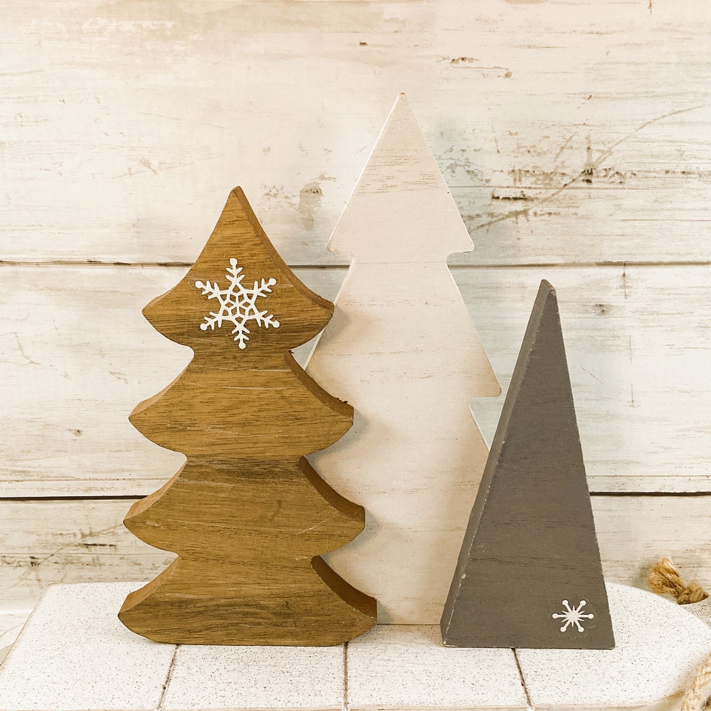 AGD Christmas Decor - Snarky AZ Delivery Driveway Sled Reindeer Trees 4pc