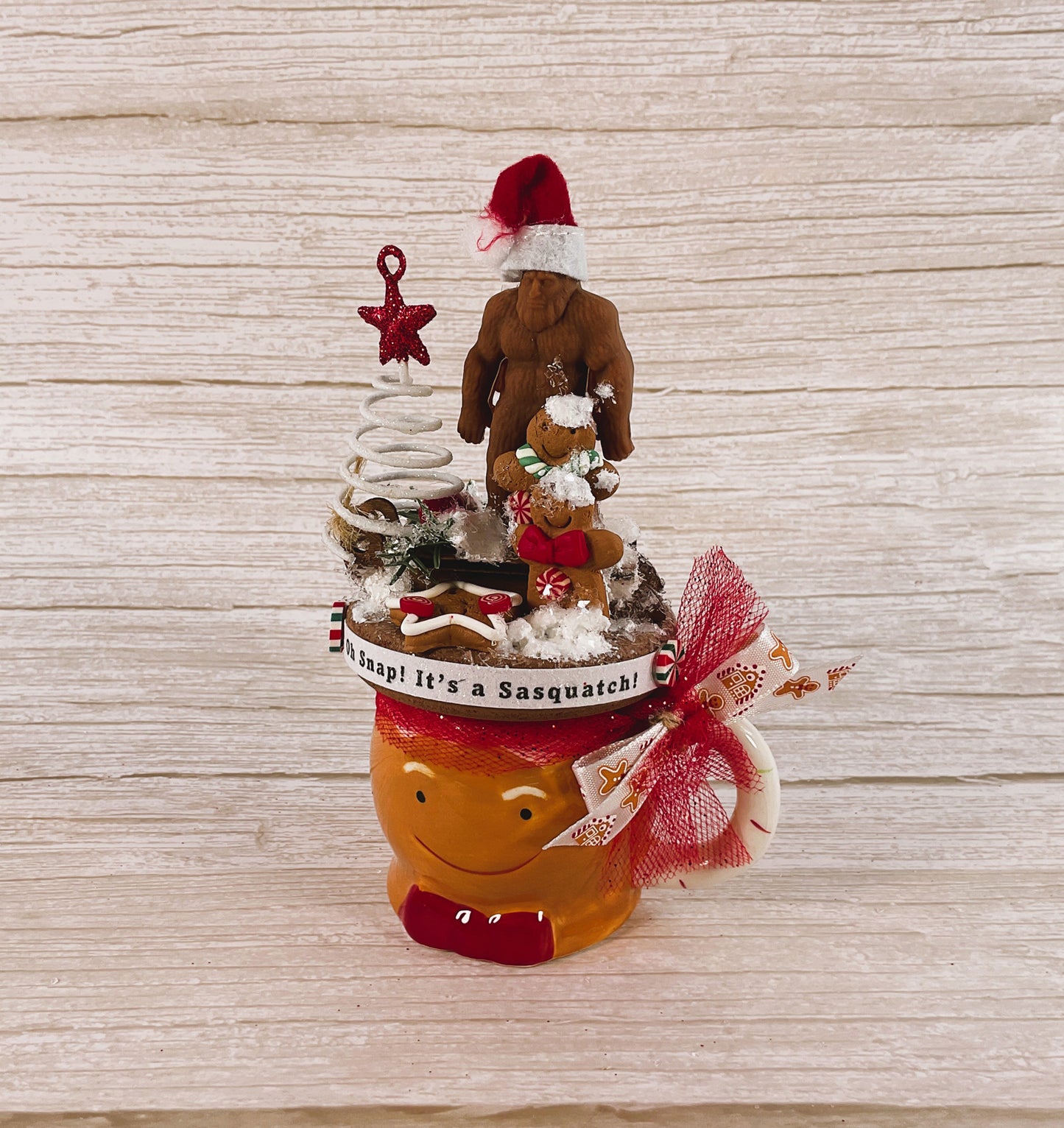 AGSD Christmas Decor - Gingerbread Big Foot Sasquatch Mini Mug Display