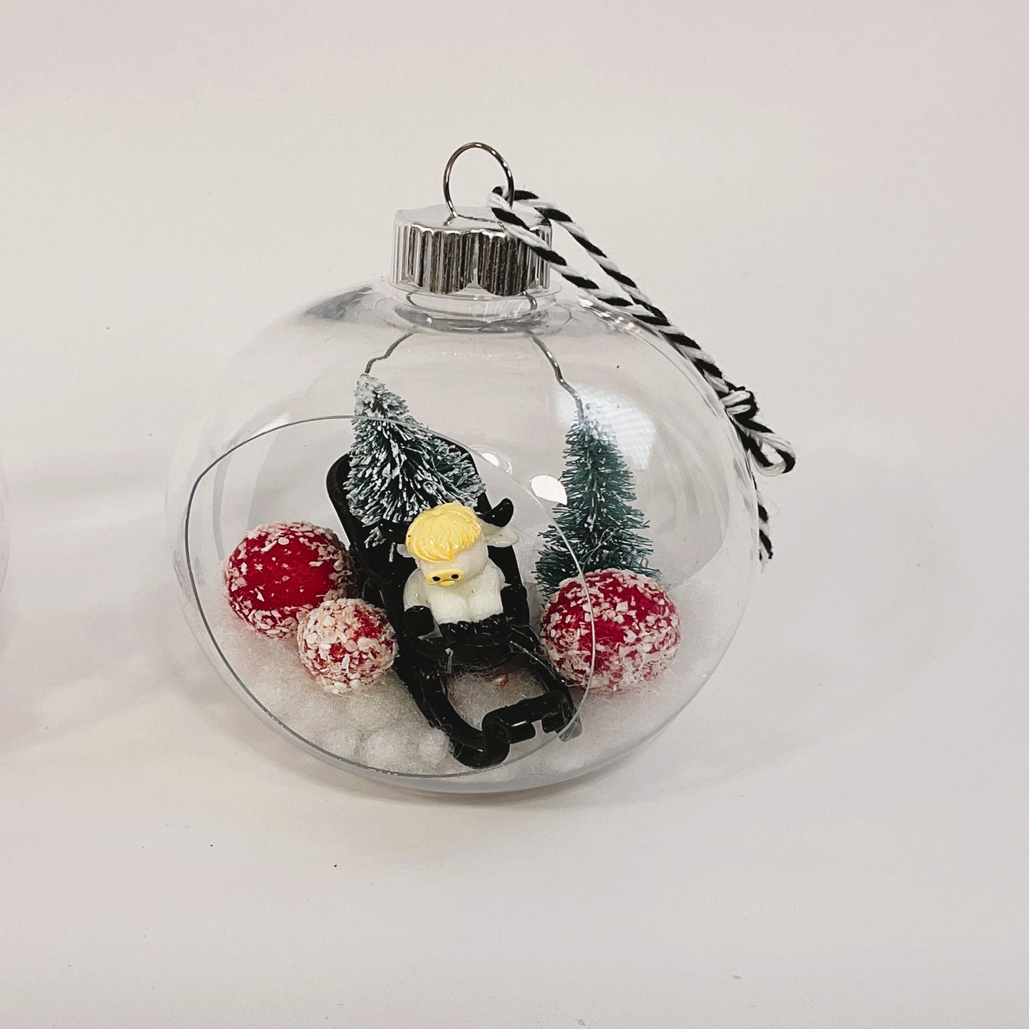 AGSD Christmas Decor - Highland Cows on Sled in Ornaments 3pc Set