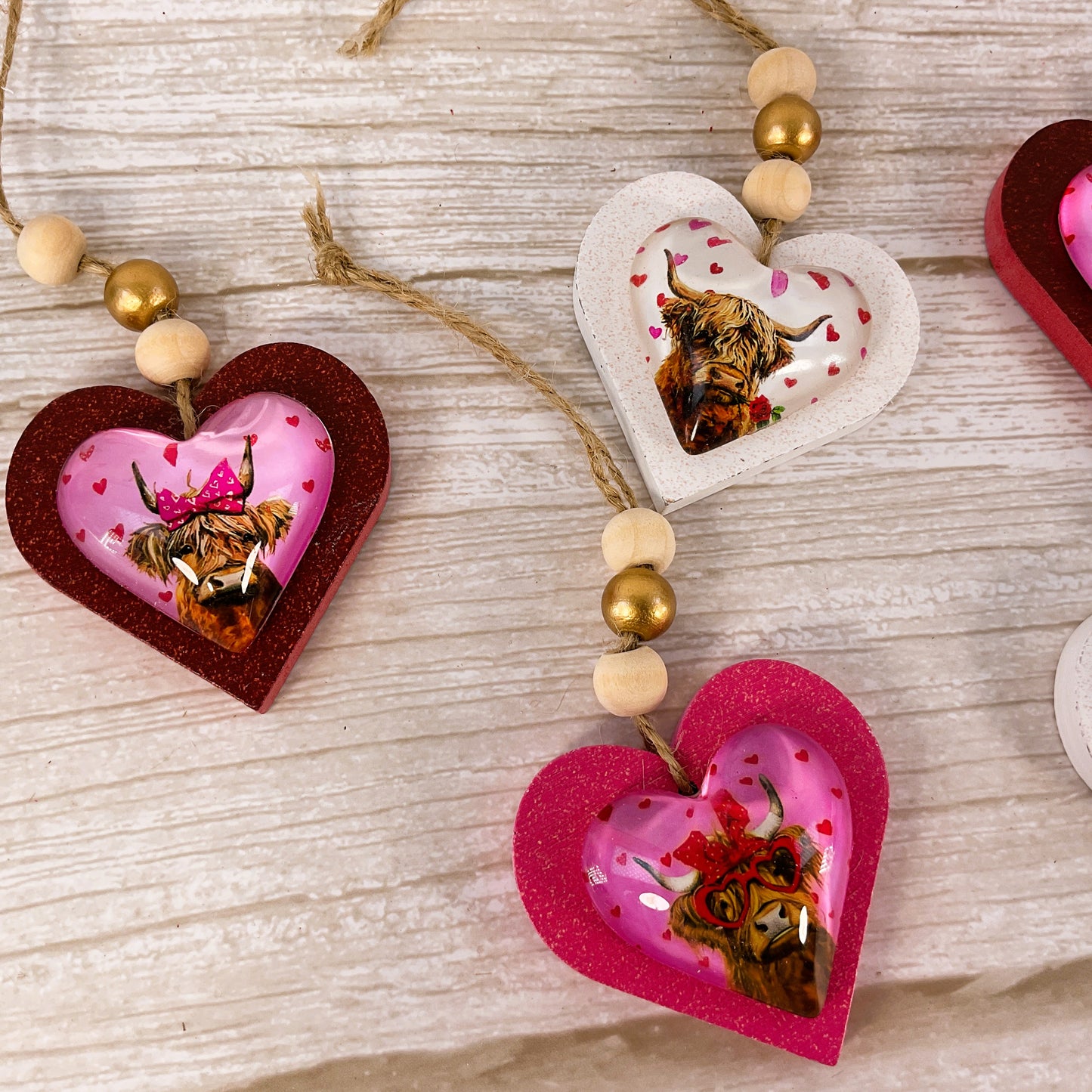 AGSD Valentine Decor – Highland Cow Wood Glass Ornaments 6pc Set