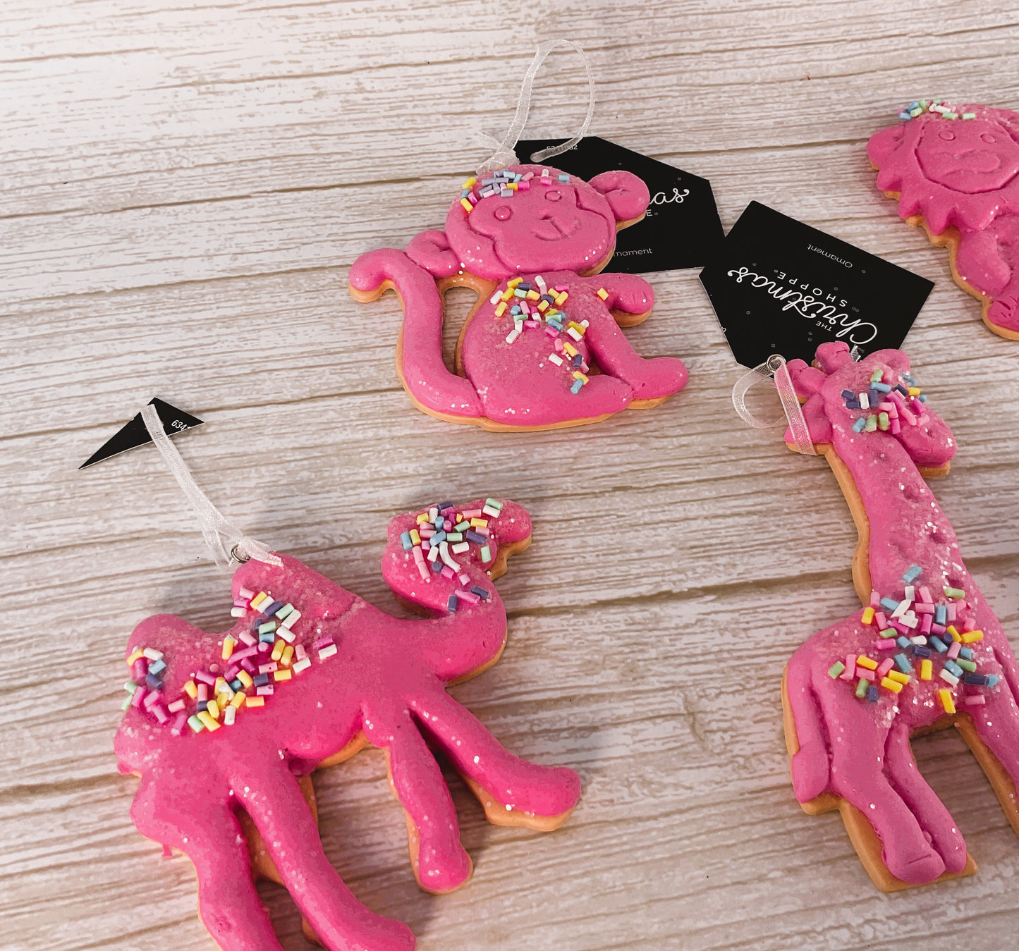 HL Christmas Decor - Pink Circus Animal Gingerbread Cookies 5pc Set