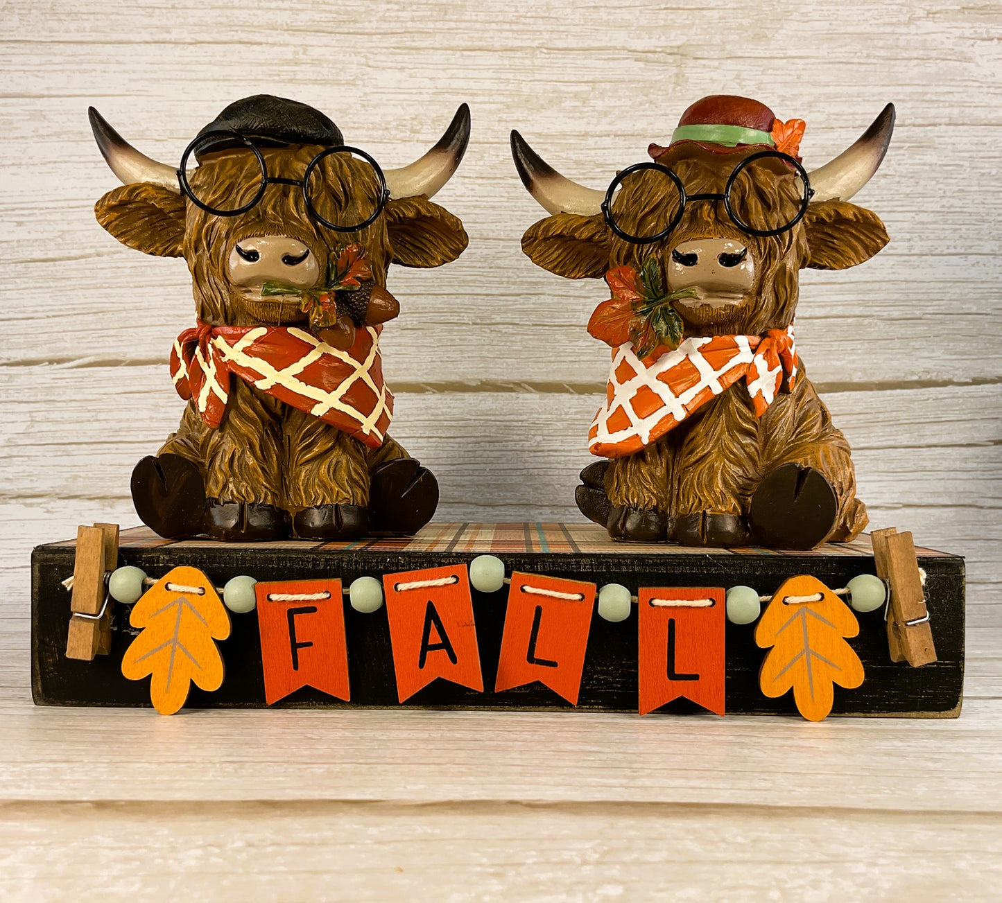 AGSD Fall Decor - Harvest Highland Cows with Glasses on Stand