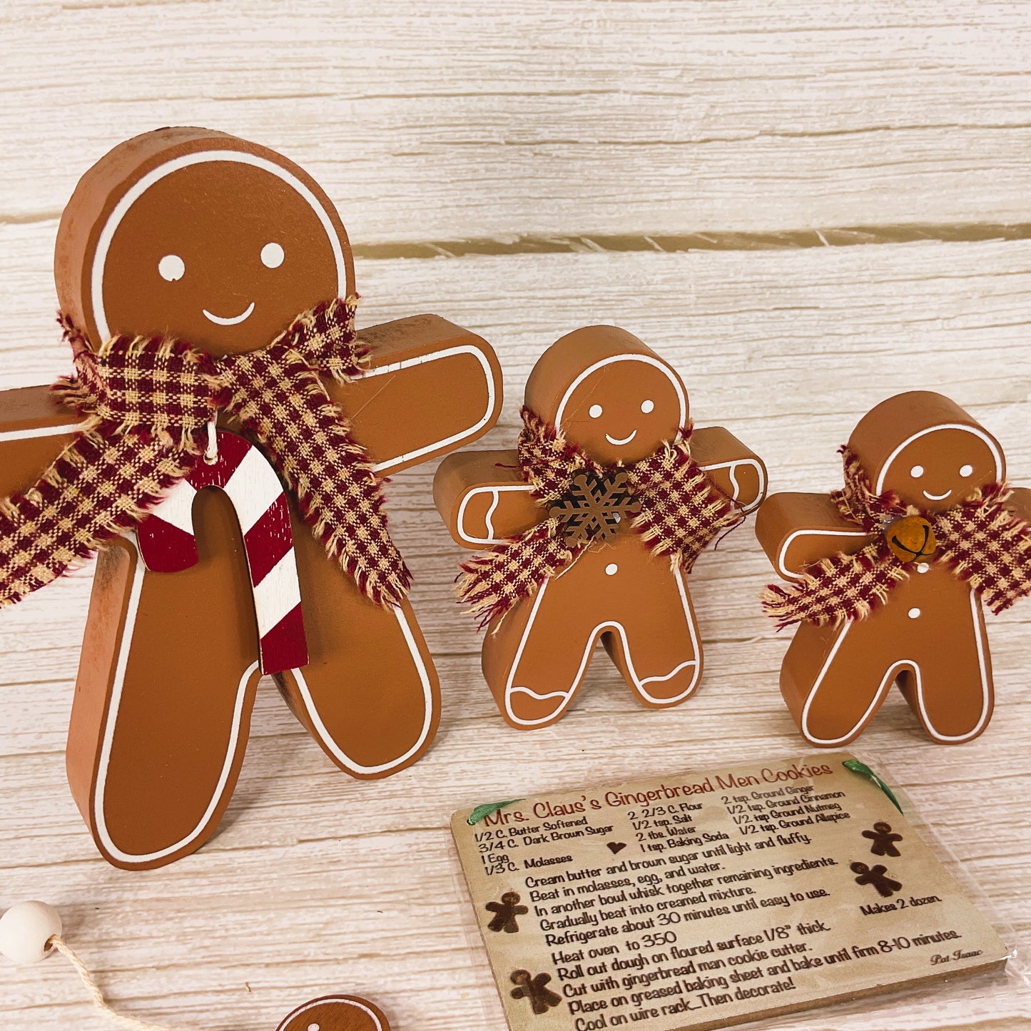 CWI Christmas Decor - Wood Gingerbread Family Bundle 5pc Set