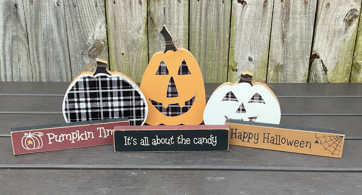 CWI Halloween Decor - Prim Pumpkin Candy Stick Signs & Chunky Pumpkin 6pc Set