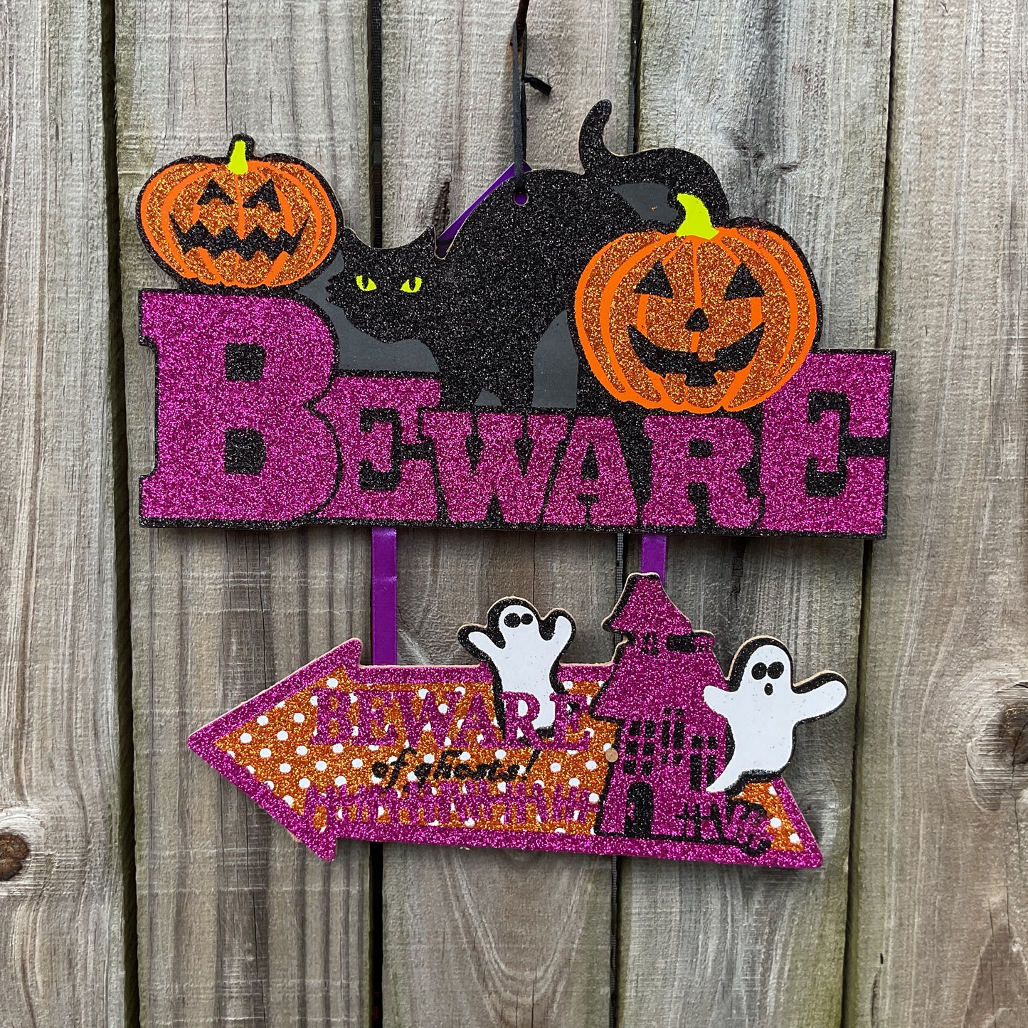 DT Halloween Decor - Beware Black Cat Glitter Chipboard Sign