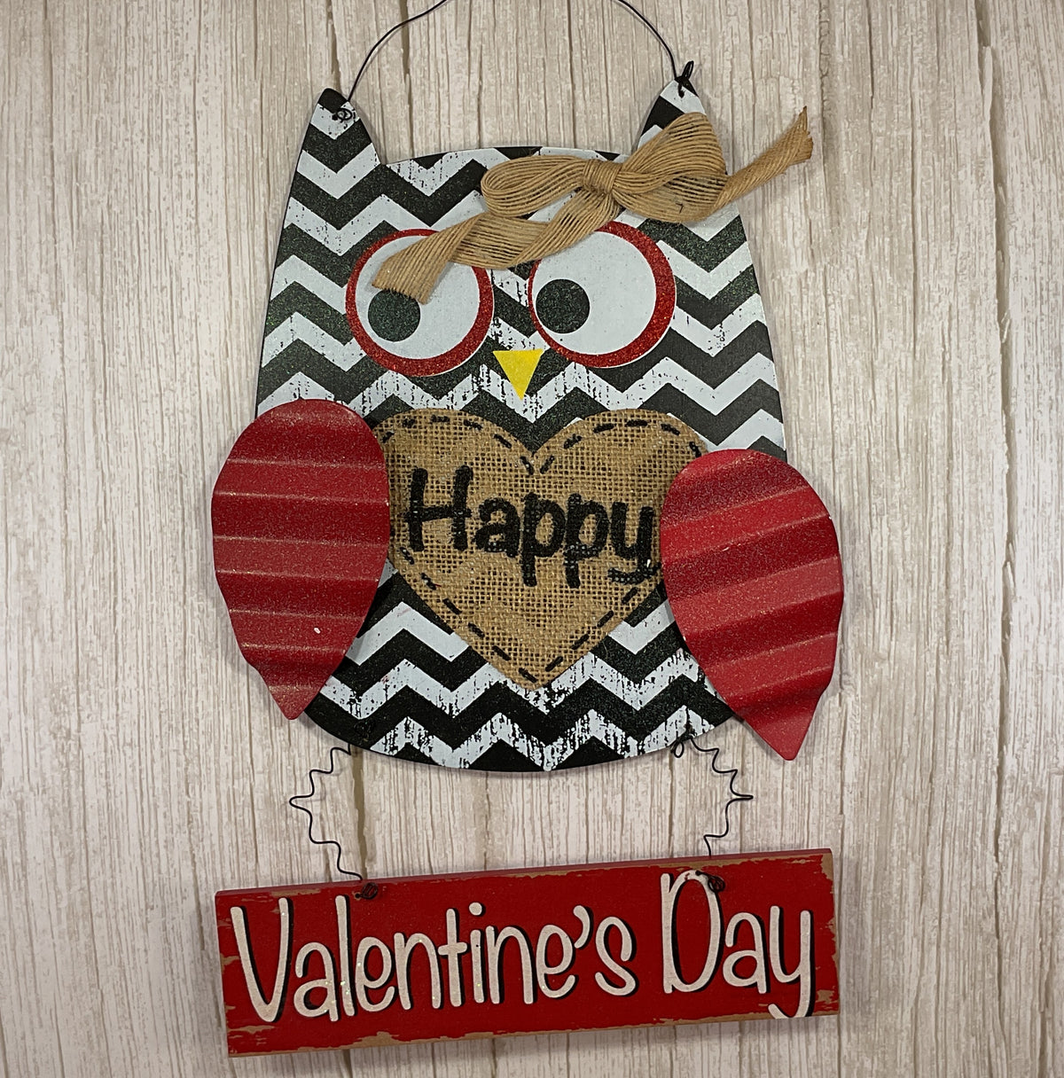 Darice Valentines Decor - Red Black White MDF Wood Owl Door Wreath Sign