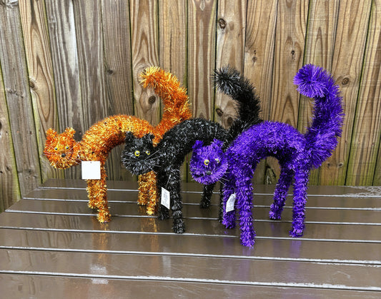 Darice Halloween Decor - LG Tinsel Scaredy Cat 18-inch