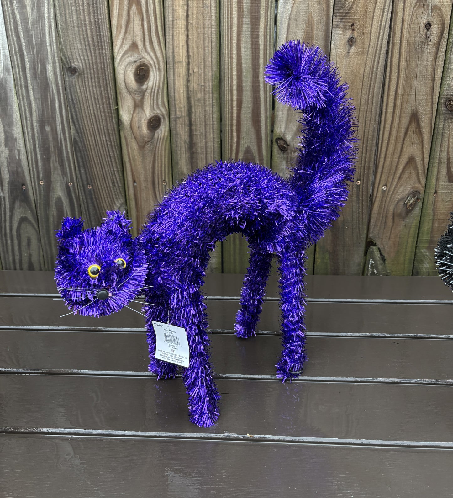 Darice Halloween Decor - LG Tinsel Scaredy Cat 18-inch