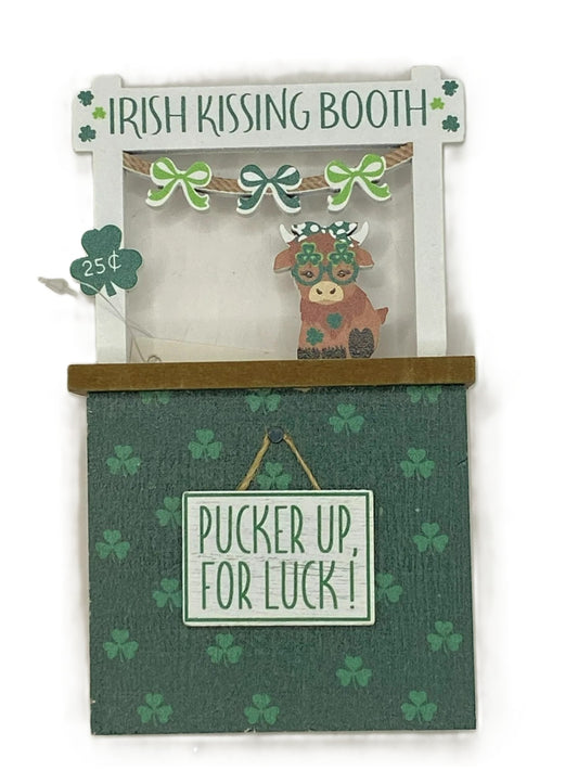 HL St. Patrick's Decor - Highland Cow Mini Tabletop Tier Tray Booth