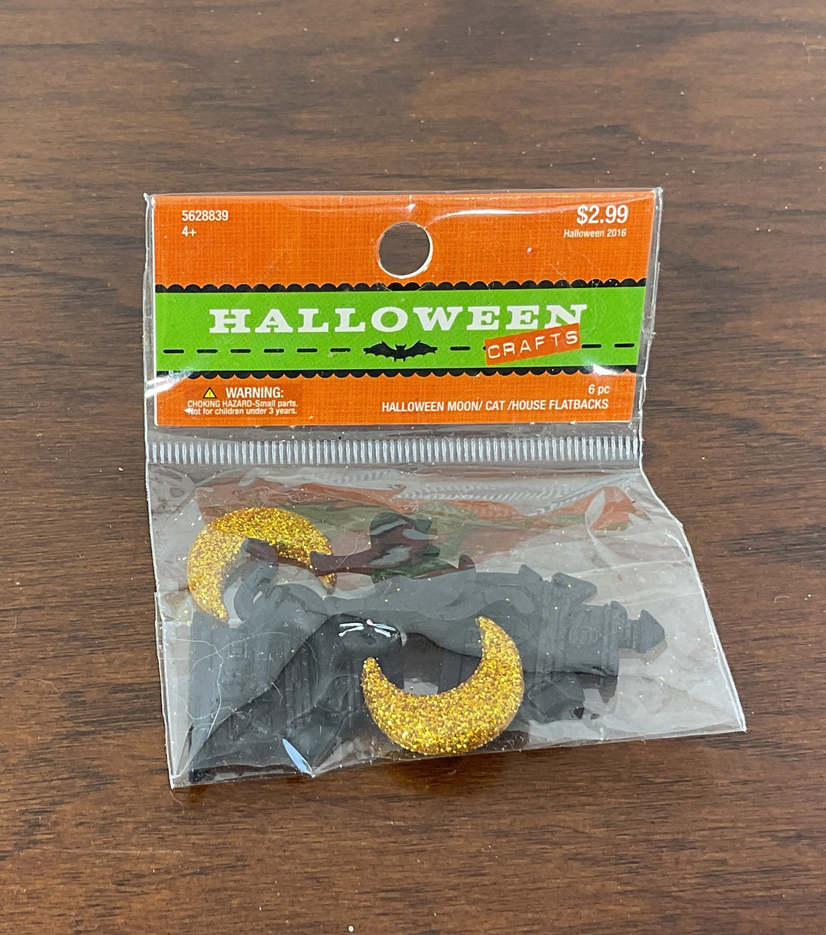 Dress It Up Craft Supply - Halloween Theme Buttons Various Designs