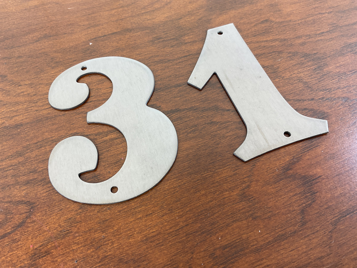 PBK Halloween Decor - Gray Metal Numbers 31