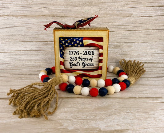 AGSD Patriotic Decor - God's Grace July 4th 250th Birthday Patriotic Sign & 36-Inch Bead Garland Set