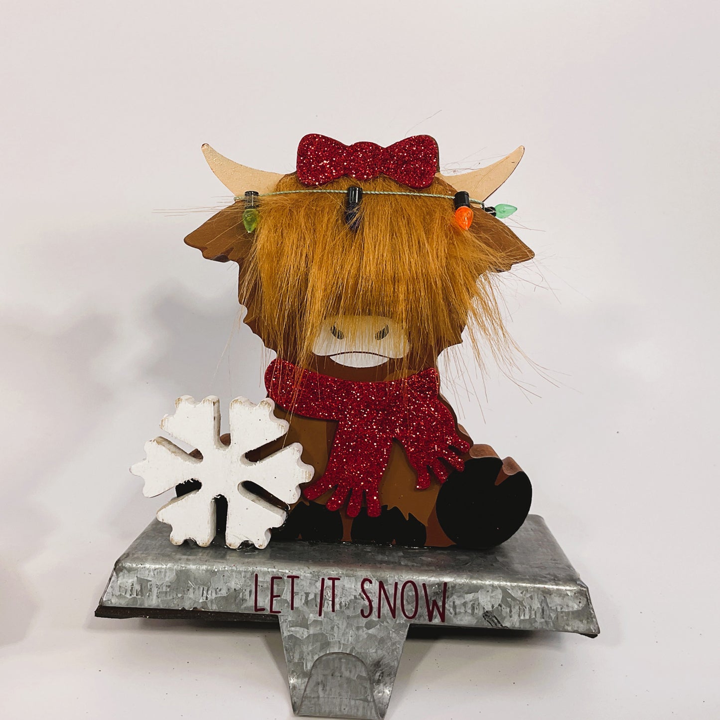 AGSD Christmas Decor – Wood Highland Cow Stocking Holder 2pc Set