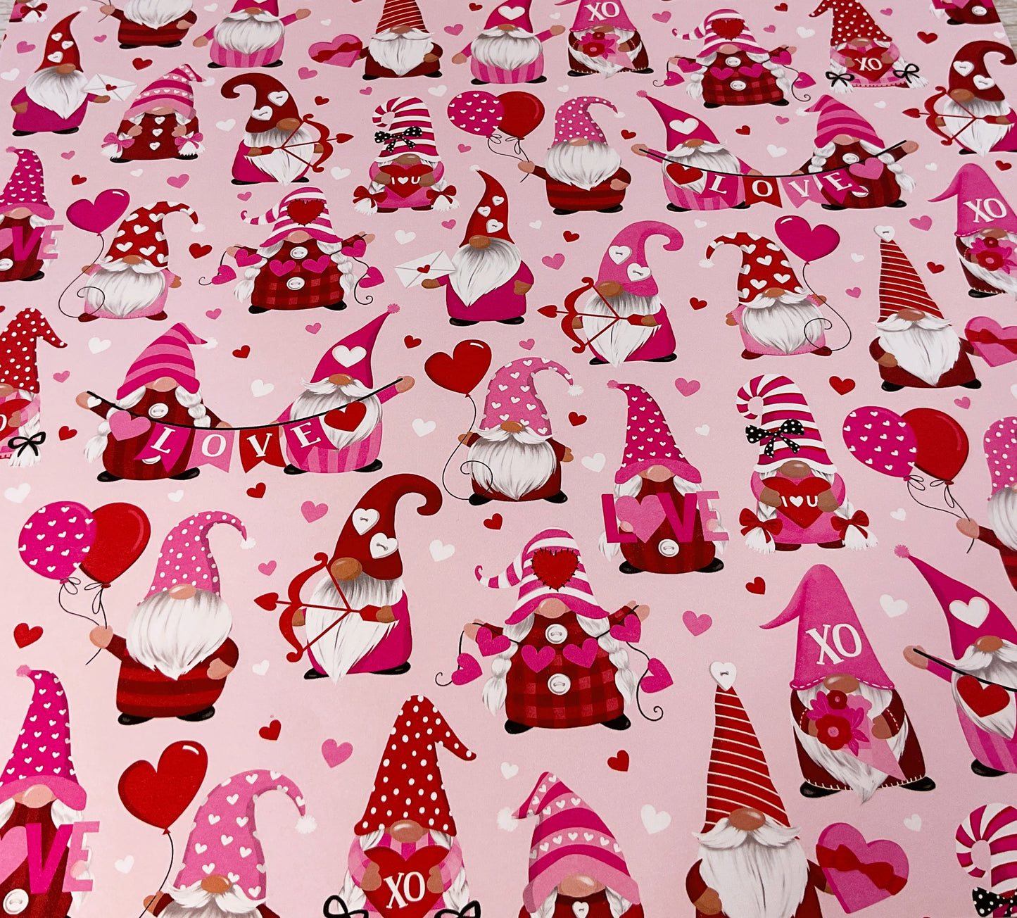 Hobby Lobby Scrapbook Paper – Seasonal Gnome 12 x12-inch 18pc Set