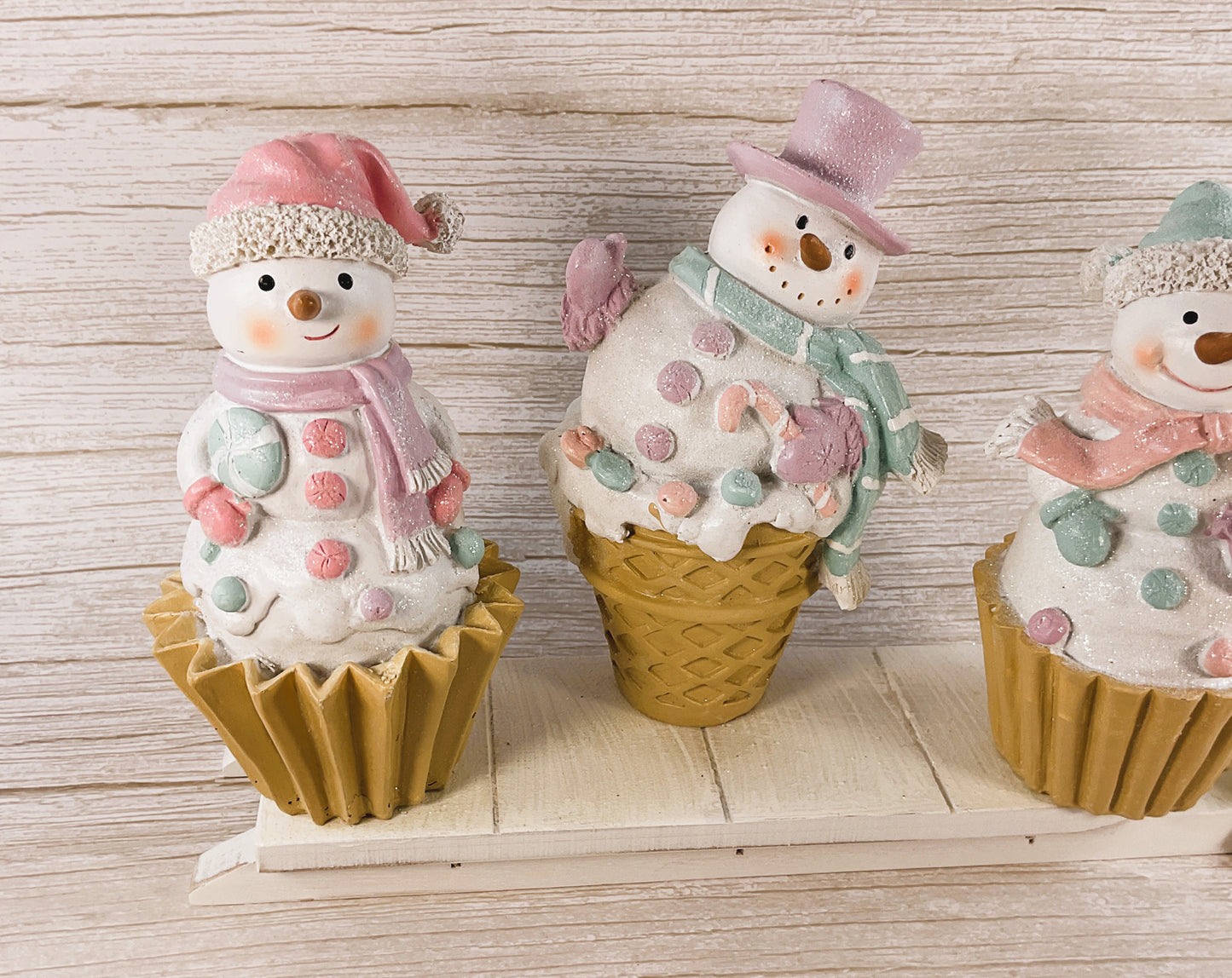 AGSD Christmas Decor - Pastel Snowmen Cupcake Cone Sled 4pc Set