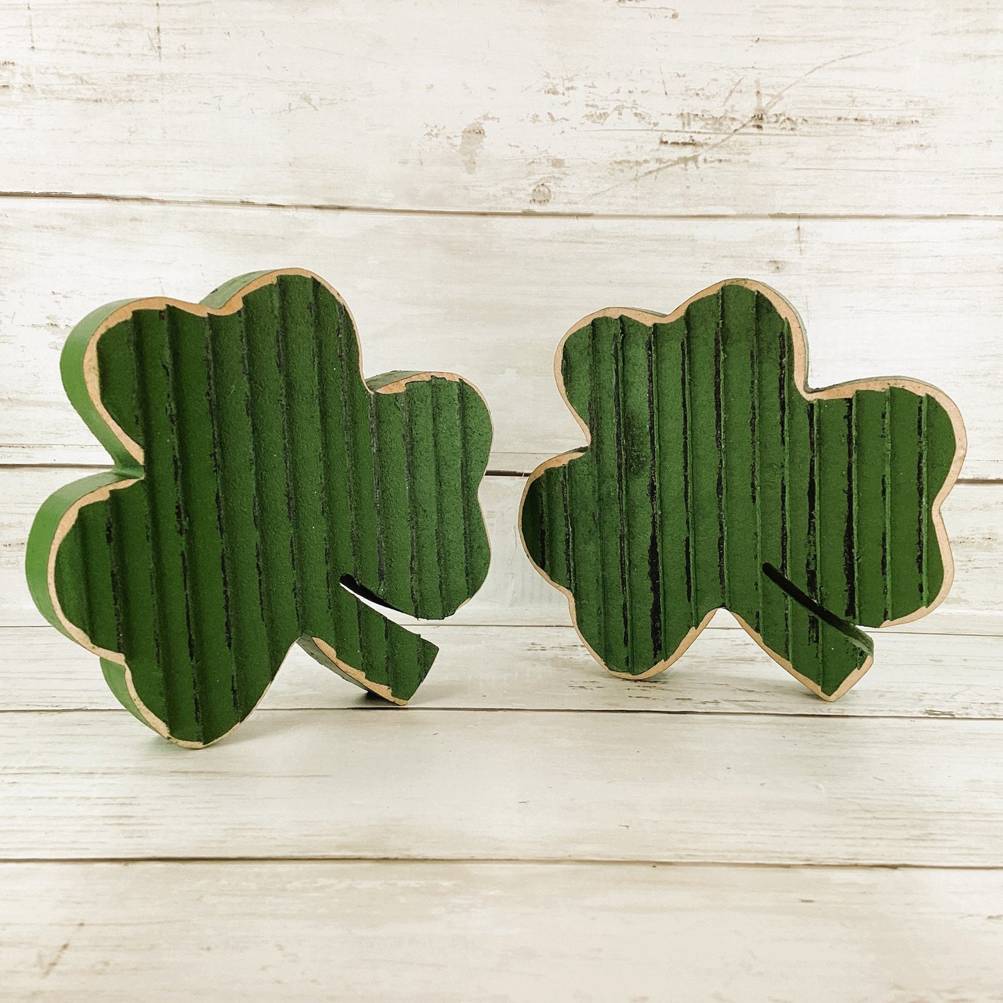 HL Craft Supply - MDF Wood Primitive Clover Shamrock